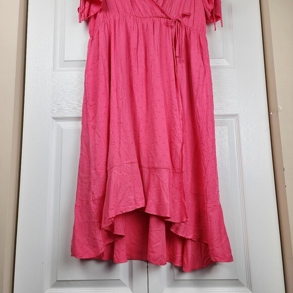 Torrid Pink Midi Dress Faux Wrap Swiss Dot Surplice Ruched Plus Size 2 2X 18-20 - Picture 11 of 15